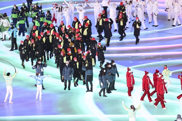 包含冬奥会闭幕式几点的词条