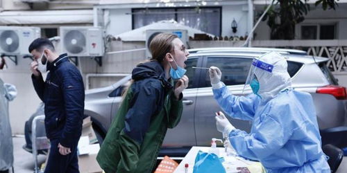 「上海感染者增超2万」〃上海感染者增超2万人