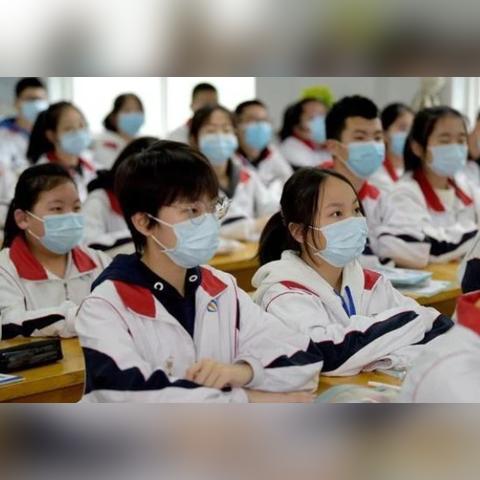 2022年假期表法定节假日︰(2022年的法定假期)