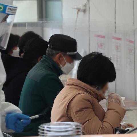 “全国新增确诊病例34例	” 全国新增确诊1459例累计5974例？