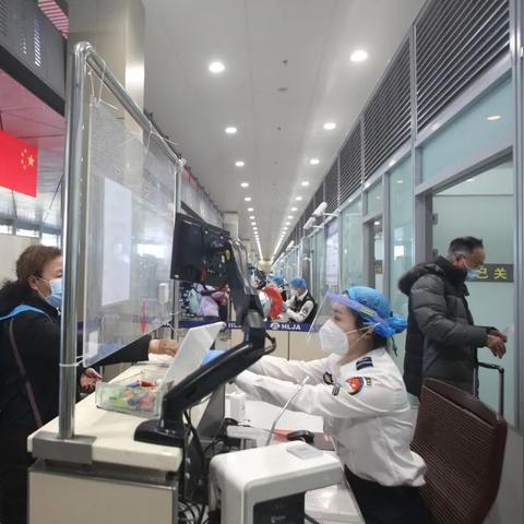 「上海一地升为中风险」〃上海上升为中风险