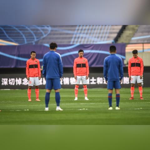 “美国新冠肺炎确诊超237万” 美国新冠肺炎确诊超85万？